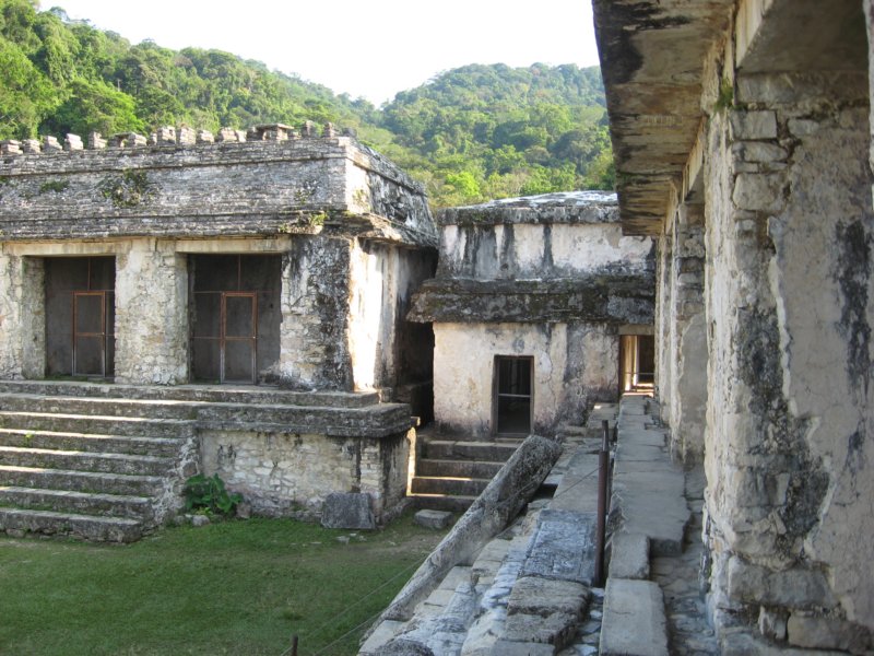 palenque152.jpg